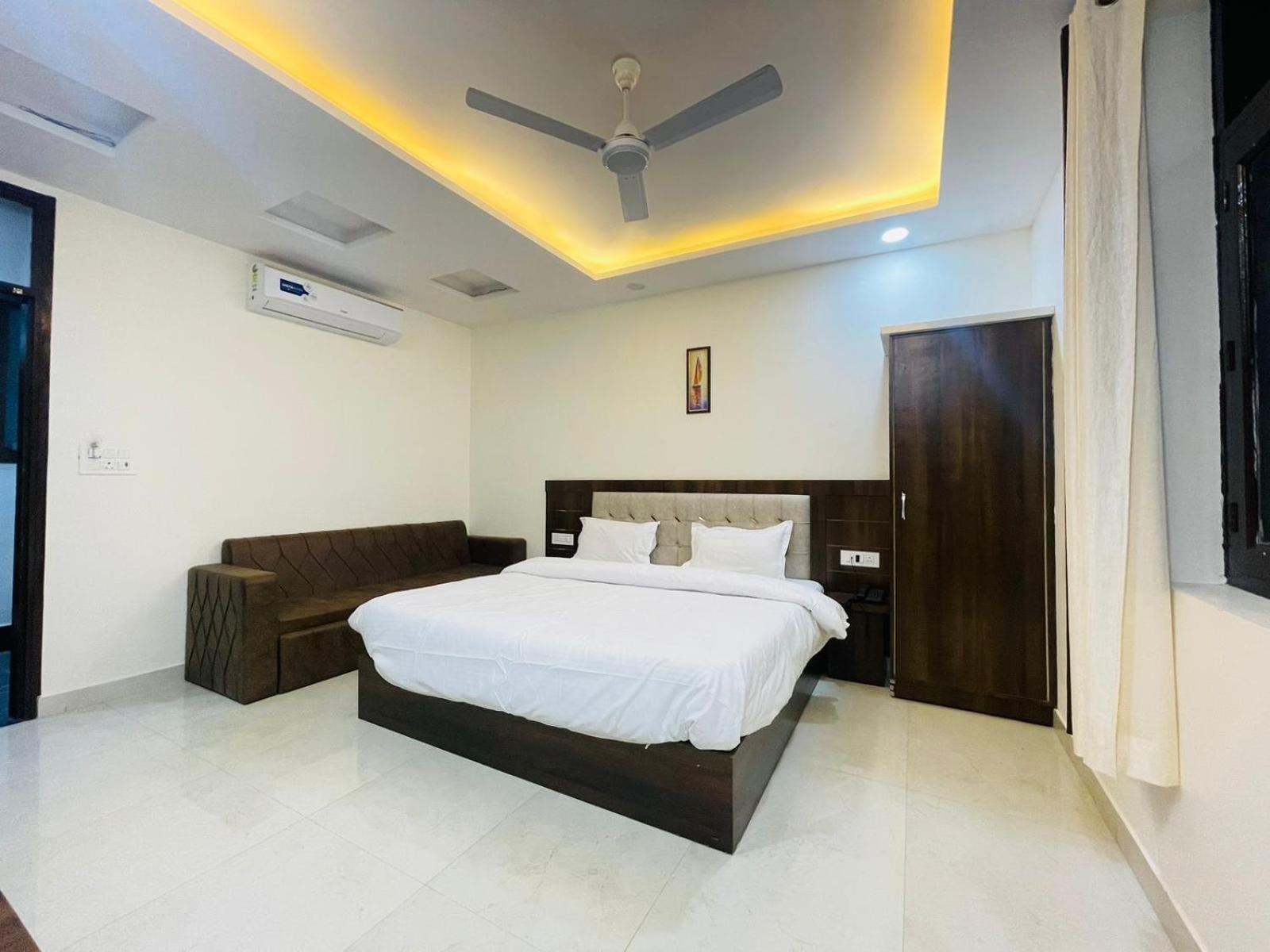 Divine Ganga - Serenity & Comfort In The Heart Of Haridwār Exteriör bild